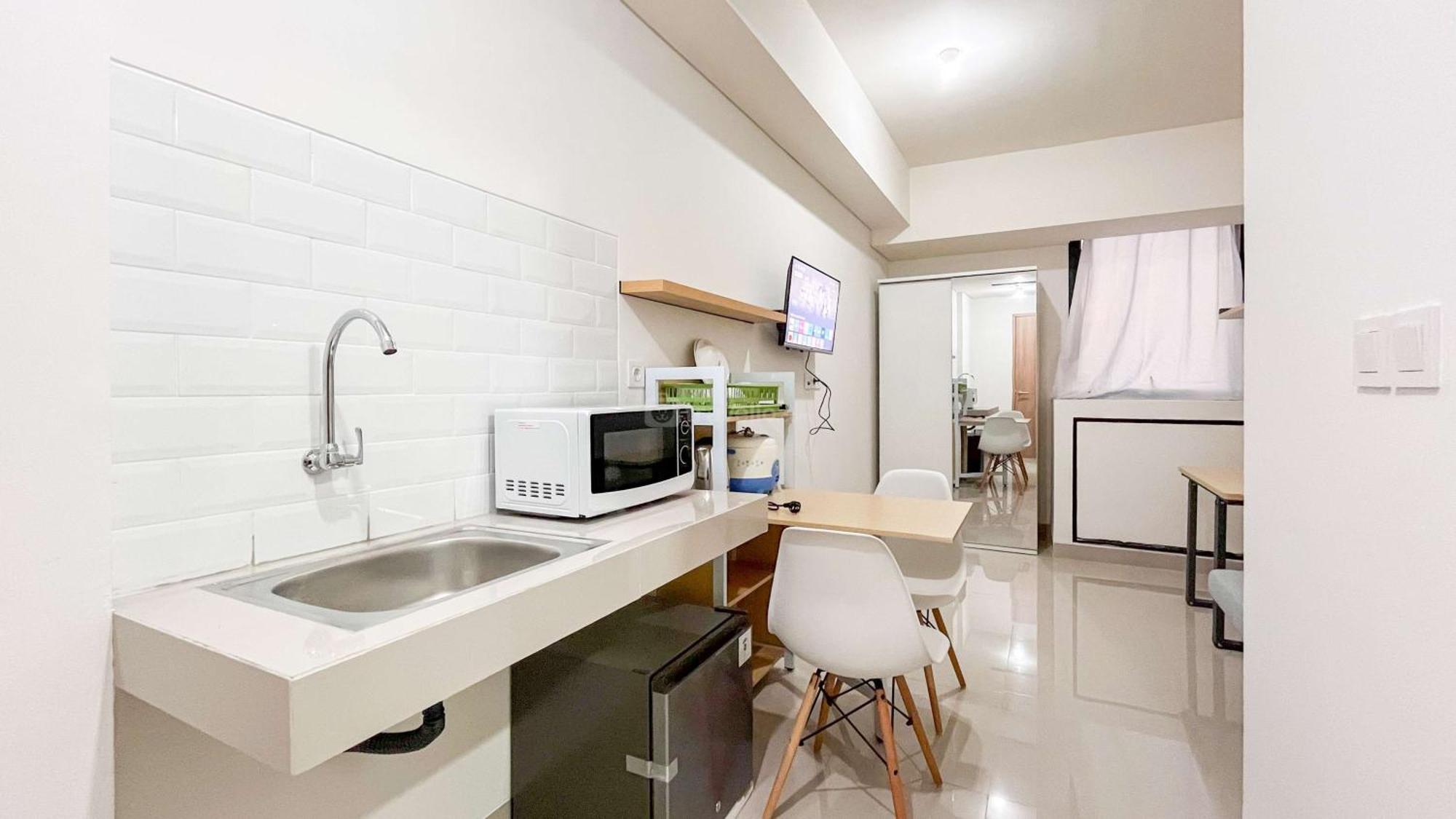 Warm Studio Apartment Makassar Exterior photo